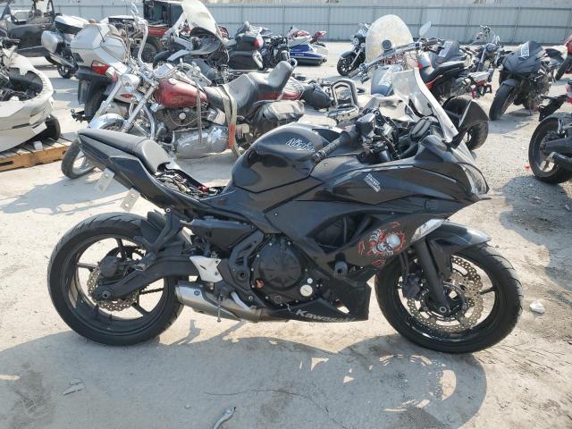 JKAEXEJ12HDA01352 - 2017 KAWASAKI EX650 J შავი ფოტო 1