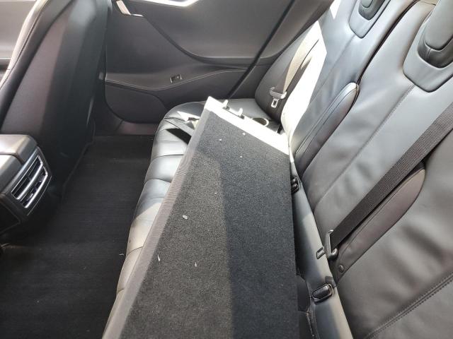 5YJSA1H16EFP35115 - 2014 TESLA MODEL S Grafit foto 11