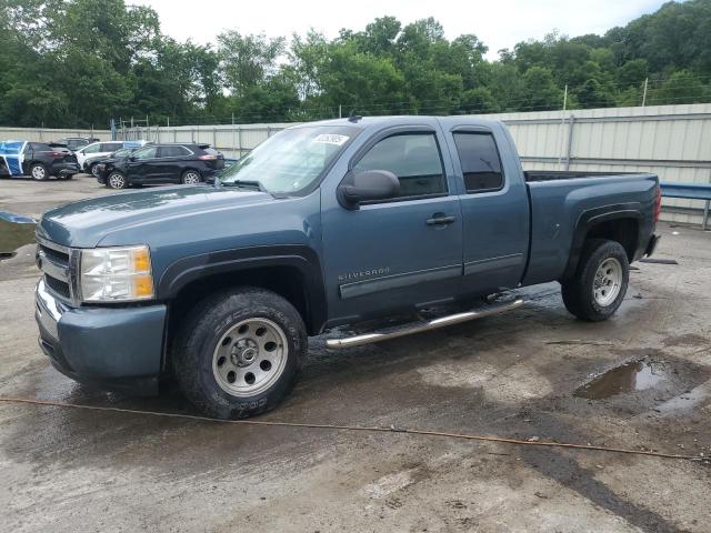 2011 CHEVROLET SILVERADO K1500 LS, 