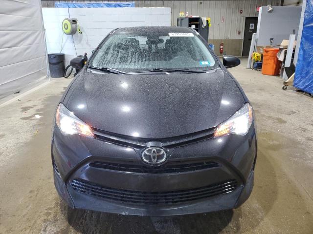 2T1BURHE4JC088253 - 2018 TOYOTA COROLLA L 黑色 照片 5