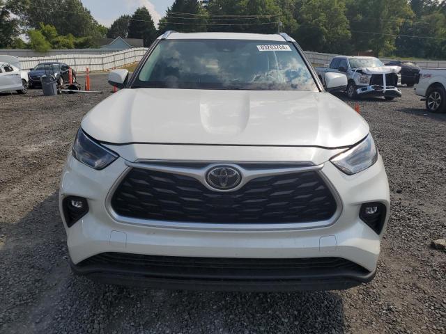 5TDHZRBH8MS073104 - 2021 TOYOTA HIGHLANDER XLE თეთრი ფოტო 5