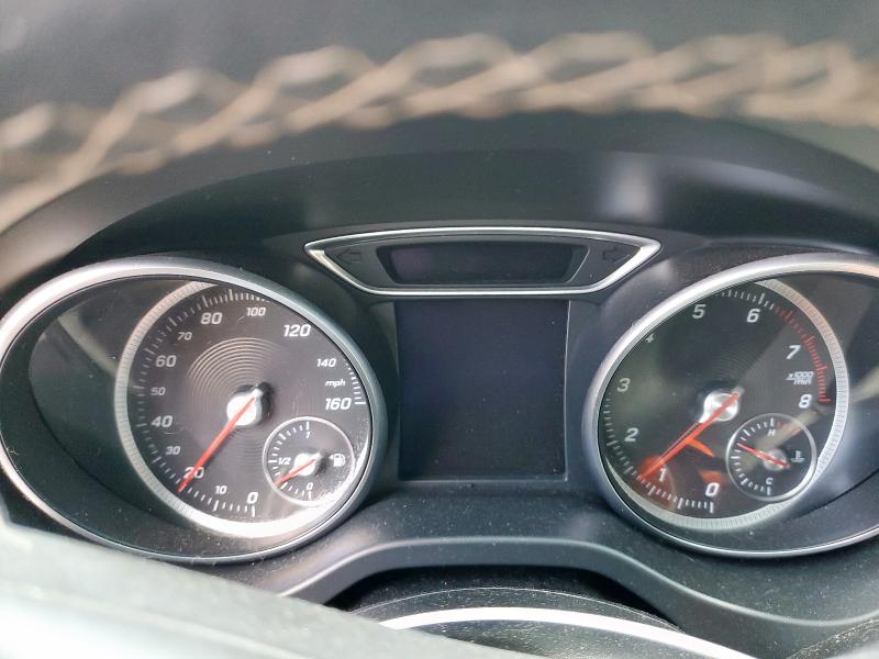 WDCTG4EB5JJ438268 - 2018 MERCEDES-BENZ GLA 250 Gri fotoğraf 9