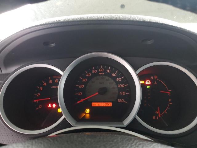 3TMJU4GN6BM114568 - 2011 TOYOTA TACOMA DOUBLE CAB PRERUNNER SILVER photo 9