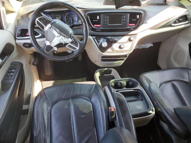 2C4RC1BGXHR620788 - 2017 CHRYSLER PACIFICA TOURING L BLACK photo 8