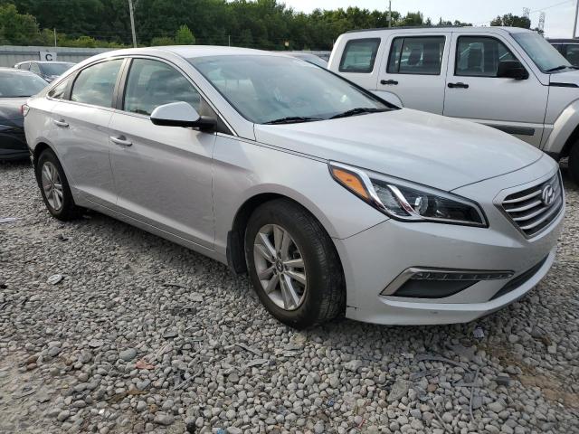 5NPE24AF9FH183257 - 2015 HYUNDAI SONATA SE SILVER photo 4