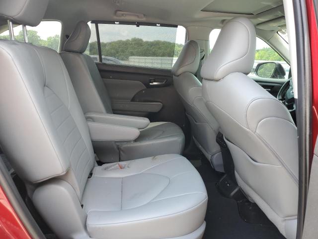 5TDGZRBH2MS084949 - 2021 TOYOTA HIGHLANDER XLE RED photo 11