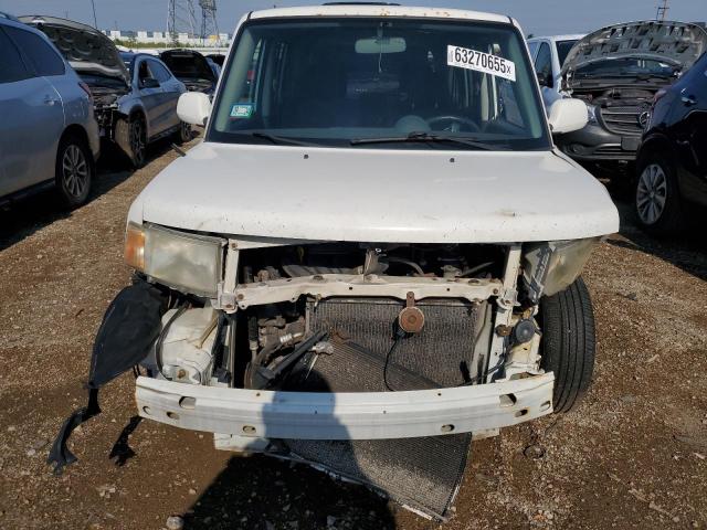 JTLKT324154003284 - 2005 TOYOTA SCION XB 白色 照片 5