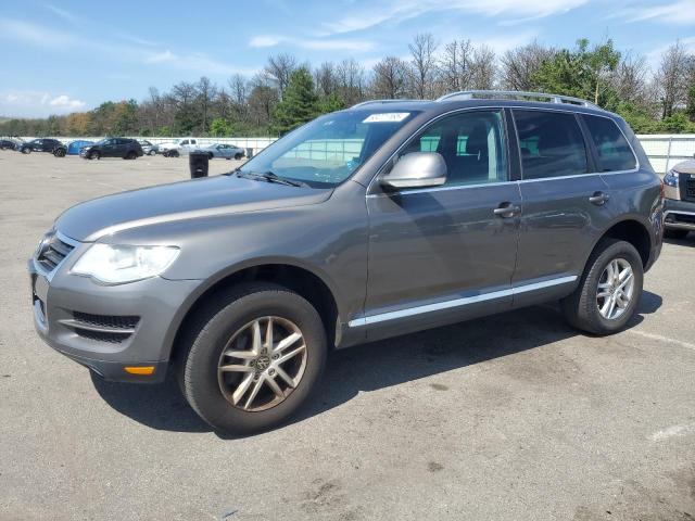2010 VOLKSWAGEN TOUAREG TDI, null