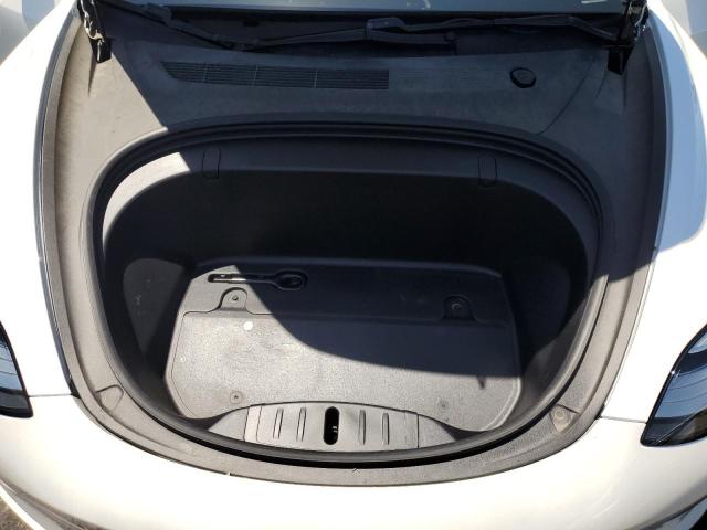 5YJ3E1EA3KF412942 - 2019 TESLA MODEL 3 Beyaz fotoğraf 11