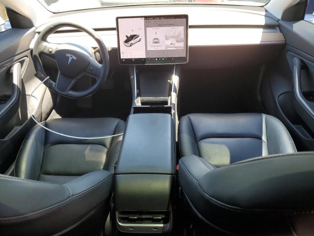 5YJ3E1EA3KF412942 - 2019 TESLA MODEL 3 Beyaz fotoğraf 8