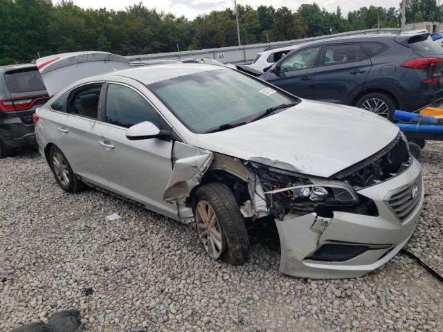 5NPE24AF7HH517529 - 2017 HYUNDAI SONATA SE SILVER photo 4