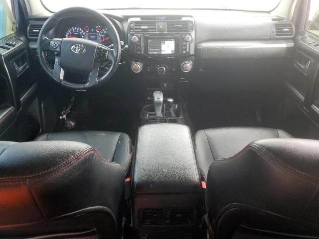 JTEBU5JR1J5580513 - 2018 TOYOTA 4RUNNER SR5/SR5 PREMIUM WHITE photo 8