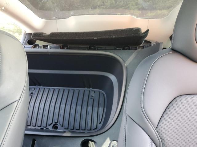 7SAYGDEE9TF361567 - 2026 TESLA MODEL Y CHARCOAL photo 10