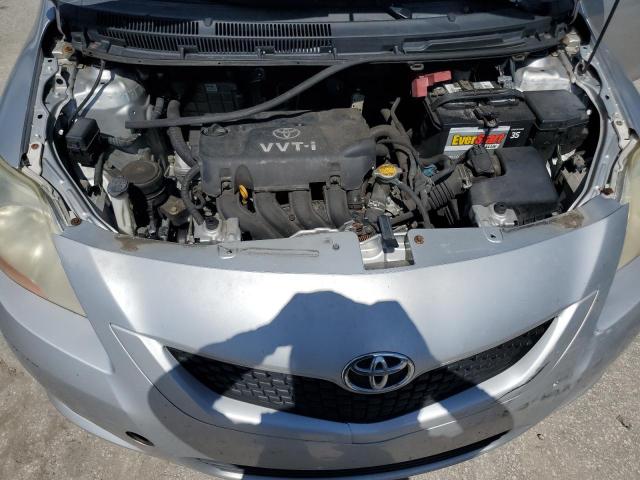 JTDBT4K31A1390455 - 2010 TOYOTA YARIS SILVER photo 11