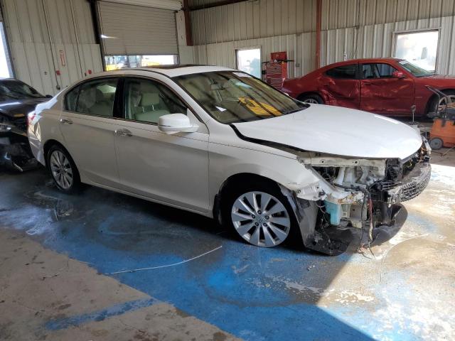 1HGCR3F89EA041652 - 2014 HONDA ACCORD EXL WHITE photo 4