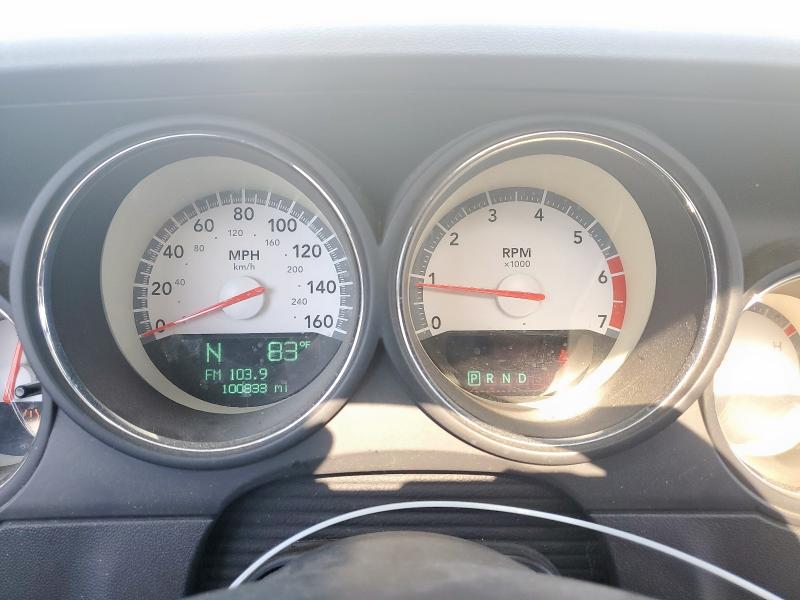 2B3LJ54TX9H606959 - 2009 DODGE CHALLENGER R/T 白色 照片 9