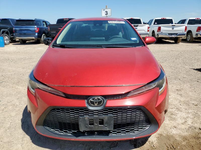 5YFEPMAEXMP184720 - 2021 TOYOTA COROLLA LE RED photo 5