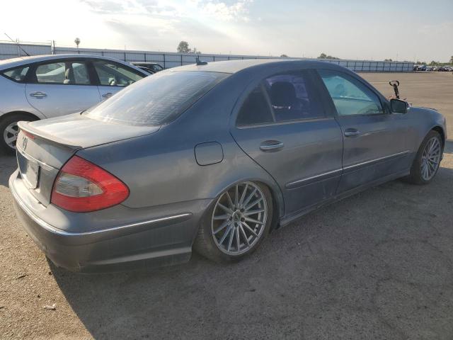 WDBUF72X38B276271 - 2008 MERCEDES-BENZ E 550 GRAY photo 3