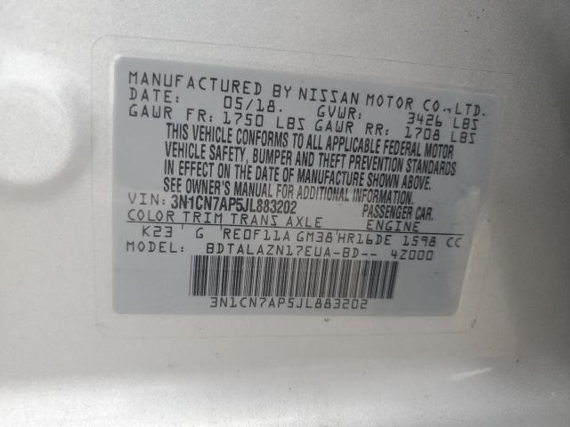 3N1CN7AP5JL883202 - 2018 NISSAN VERSA S SILVER photo 12