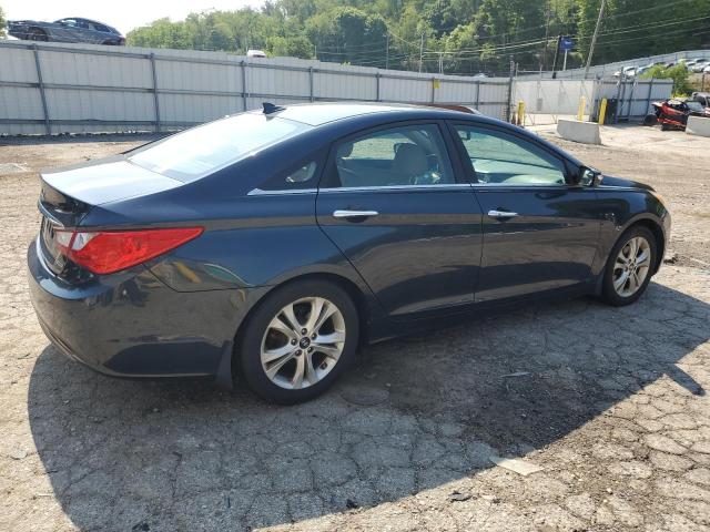 5NPEC4AC7DH680257 - 2013 HYUNDAI SONATA SE BLUE photo 3