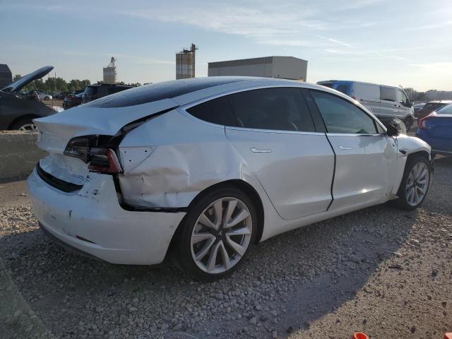 5YJ3E1EC3LF586903 - 2020 TESLA MODEL 3 WHITE photo 3