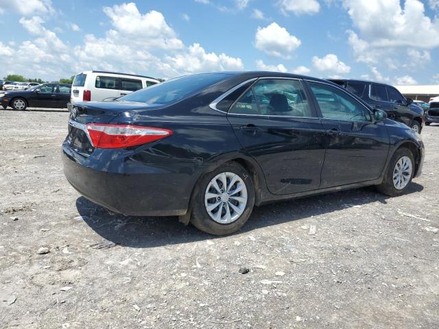 4T1BF1FK4HU679583 - 2017 TOYOTA CAMRY LE 黑色 照片 3