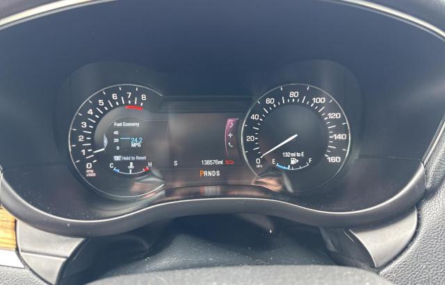 5LMCJ2C96GUJ04570 - 2016 LINCOLN MKC SELECT შავი ფოტო 8