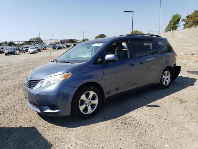 2014 TOYOTA SIENNA LE, 