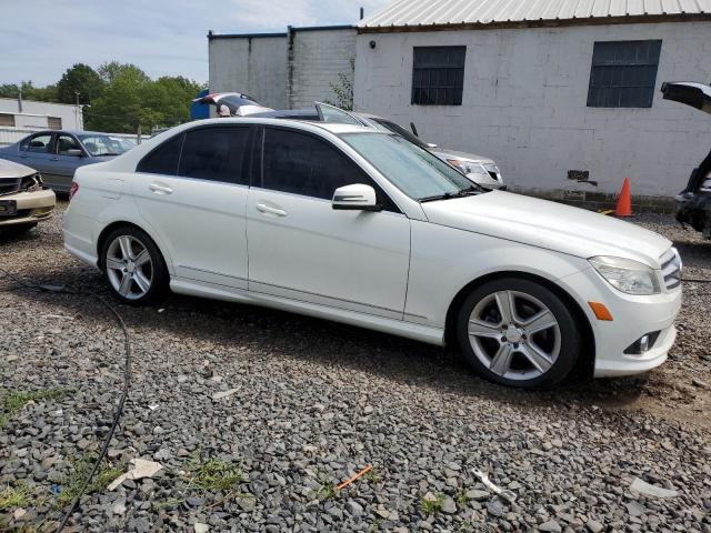 WDDGF8BB8AF434374 - 2010 MERCEDES-BENZ C 300 4MATIC WHITE photo 4