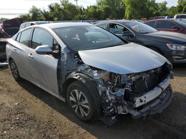 JTDKARFP5H3001069 - 2017 TOYOTA PRIUS PRIM ვერცხლისფერი ფოტო 4