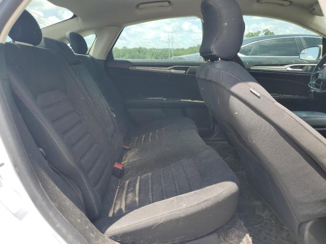 3FA6P0HD0JR266543 - 2018 FORD FUSION SE WHITE photo 10