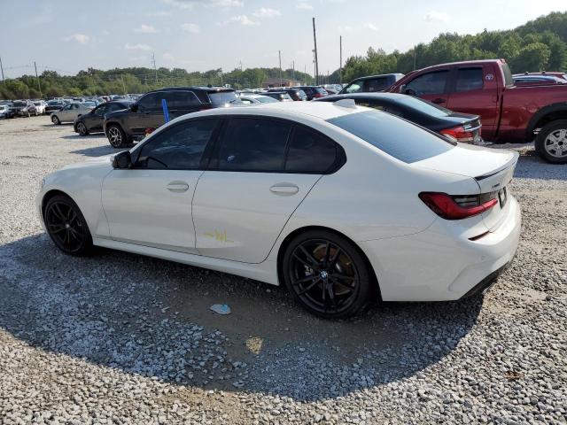 3MW5R7J09L8B10118 - 2020 BMW 330XI WHITE photo 2