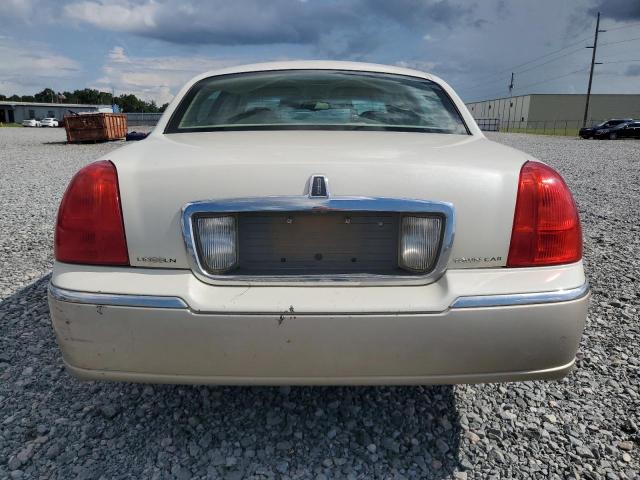 1LNHM81W04Y660213 - 2004 LINCOLN TOWN CAR EXECUTIVE Weiß Foto 6