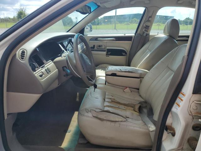 1LNHM81W04Y660213 - 2004 LINCOLN TOWN CAR EXECUTIVE Weiß Foto 7