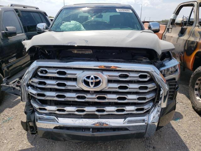 5TFMC5DB4RX057033 - 2024 TOYOTA TUNDRA CREWMAX PLATINUM 黑色 照片 5