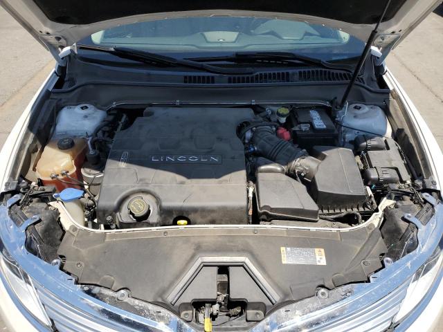 3LN6L2GK8GR611114 - 2016 LINCOLN MKZ WHITE photo 11