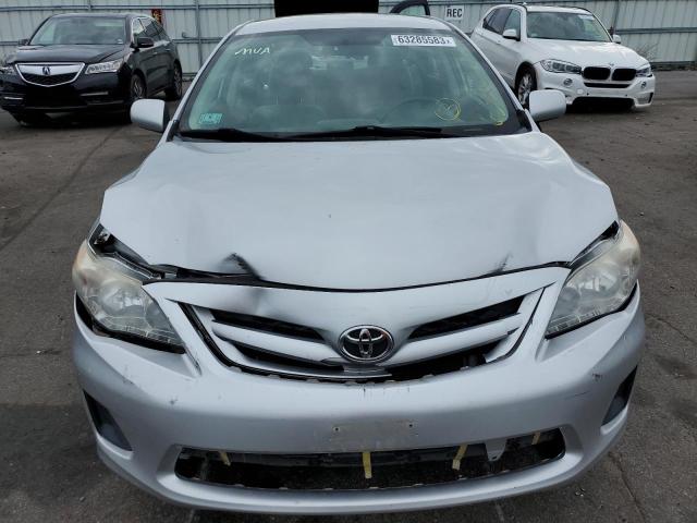 2T1BU4EE4BC731547 - 2011 TOYOTA CORROLLA BASE SILVER photo 5