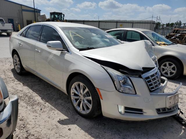 2G61S5S33D9182522 - 2013 CADILLAC XTS PREMIUM COLLECTION CREAM photo 4