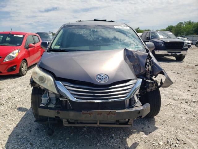 5TDDK3DC5BS027423 - 2011 TOYOTA SIENNA XLE GRAY photo 5