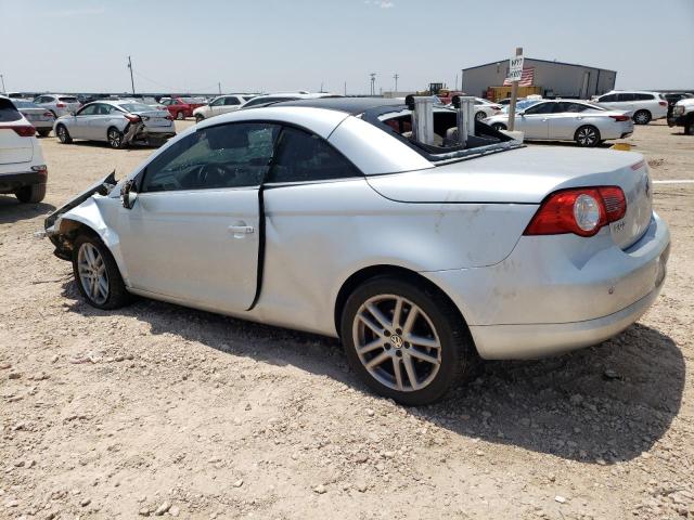 WVWFA71F78V025740 - 2008 VOLKSWAGEN EOS LUX SILVER photo 2