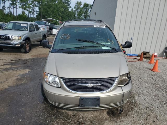 2C8GP74L42R717337 - 2002 CHRYSLER TOWN AND C EX GOLD photo 5
