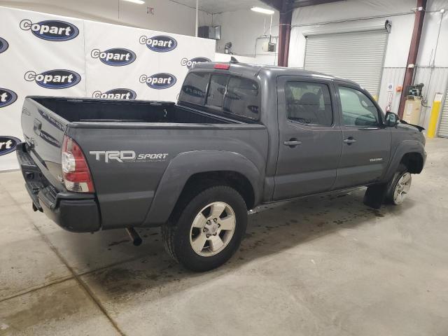 3TMLU4EN4FM200253 - 2015 TOYOTA TACOMA DOUBLE CAB GRAY photo 3