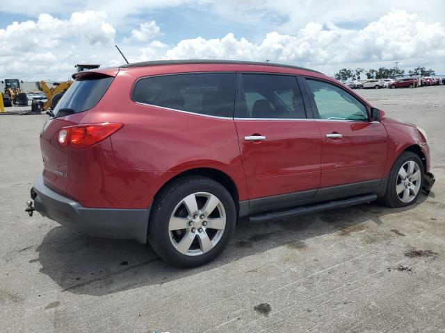 1GNKRGED3CJ133862 - 2012 CHEVROLET TRAVERSE LT RED photo 3