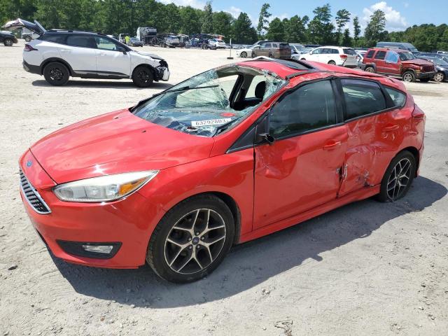 1FADP3K2XFL216268 - 2015 FORD FOCUS SE RED photo 1