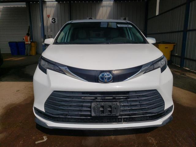 5TDKRKEC9PS160463 - 2023 TOYOTA SIENNA LE WHITE photo 5