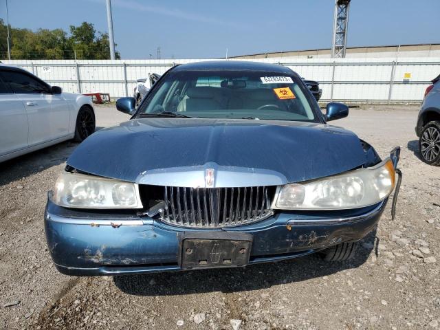 1LNHM81W72Y604606 - 2002 LINCOLN TOWN CAR EXECUTIVE BLUE photo 5