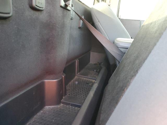 3C6JR7ATXGG154448 - 2016 RAM 1500 ST WHITE photo 10