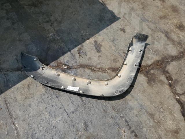 1GCPTEE19H1275389 - 2017 CHEVROLET COLORADO ZR2 WHITE photo 12