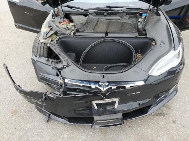 5YJSA1E48JF272175 - 2018 TESLA MODEL S BLACK photo 11