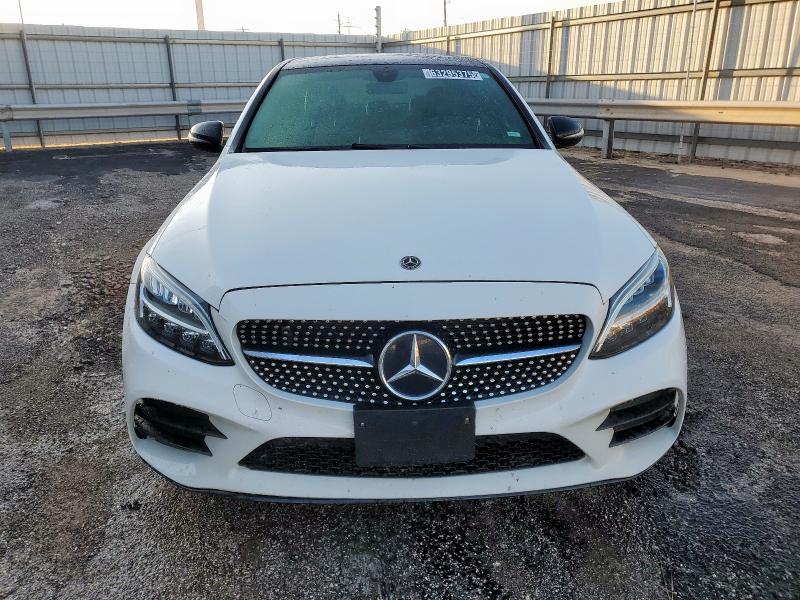 55SWF8EBXKU316946 - 2019 MERCEDES-BENZ C 300 4MATIC WHITE photo 5